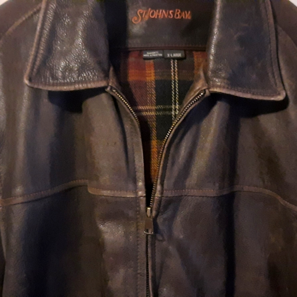 Mens unused leather jacket